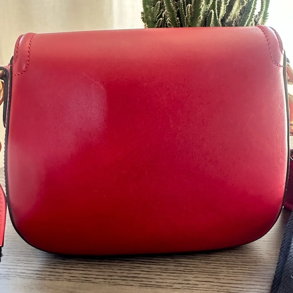 Gucci Leather Lady Web Crossbody Bag - Picture 5 of 13